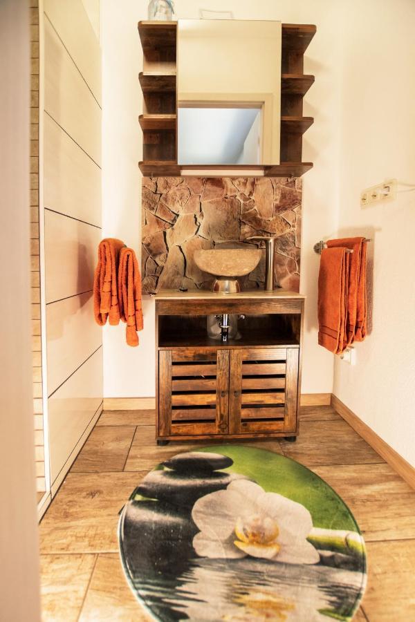 Enscher Stuebchen Ferienwohnung Rudolf ภายนอก รูปภาพ